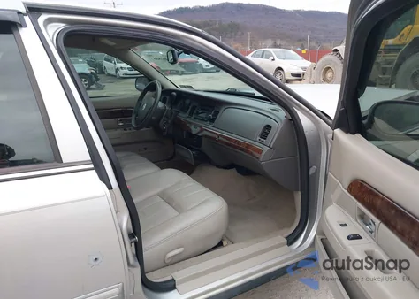 2009 Mercury Grand Marquis Ls (Fleet Only) z USA, uszkodzony, nr VIN 2MEHM75V29X615201